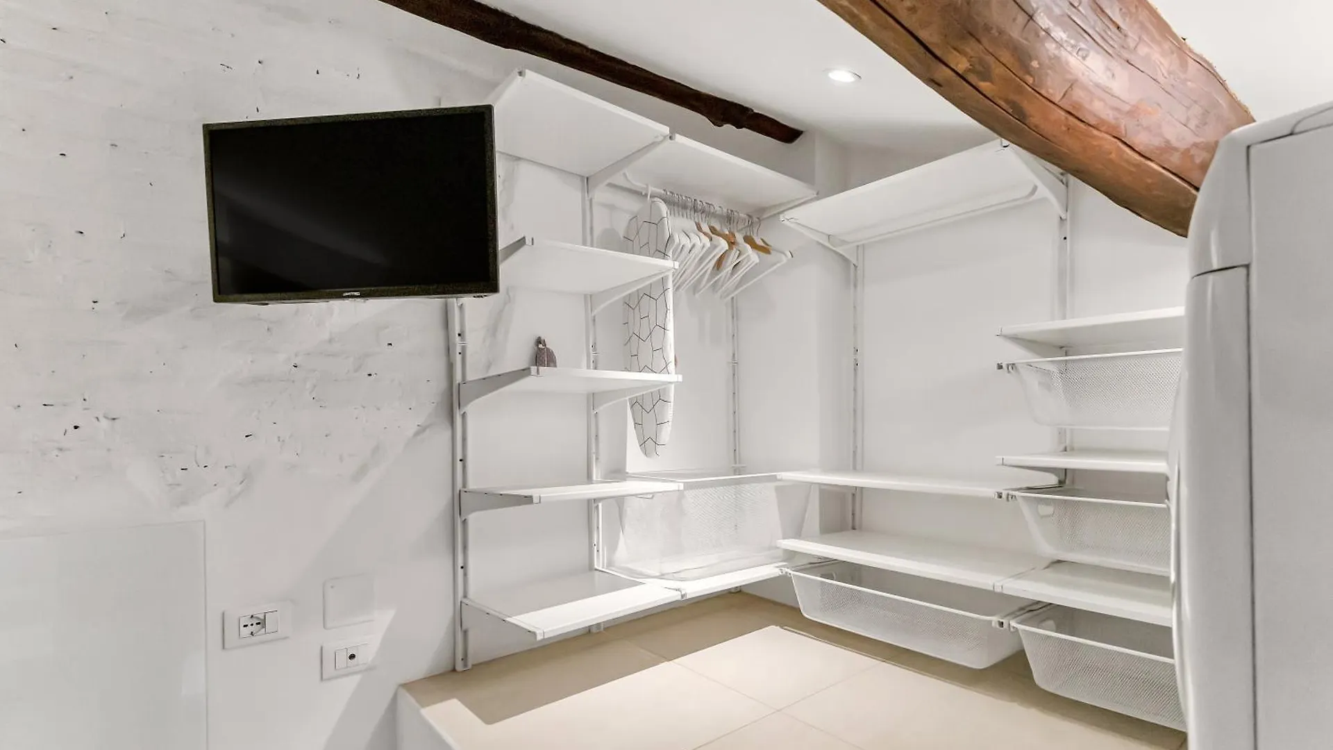 Arco Della Pace-Castello SforzescoExclusive Mini Loft Wifi Netflix Apartment Milan 0*,