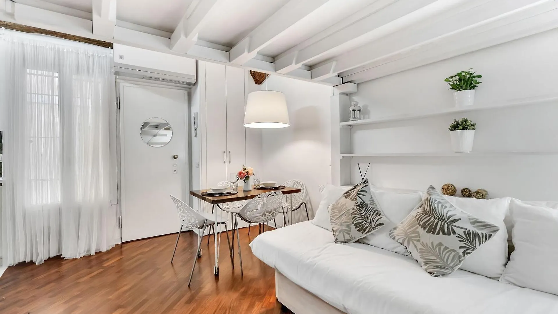 Arco Della Pace-Castello SforzescoExclusive Mini Loft Wifi Netflix Apartment Milan